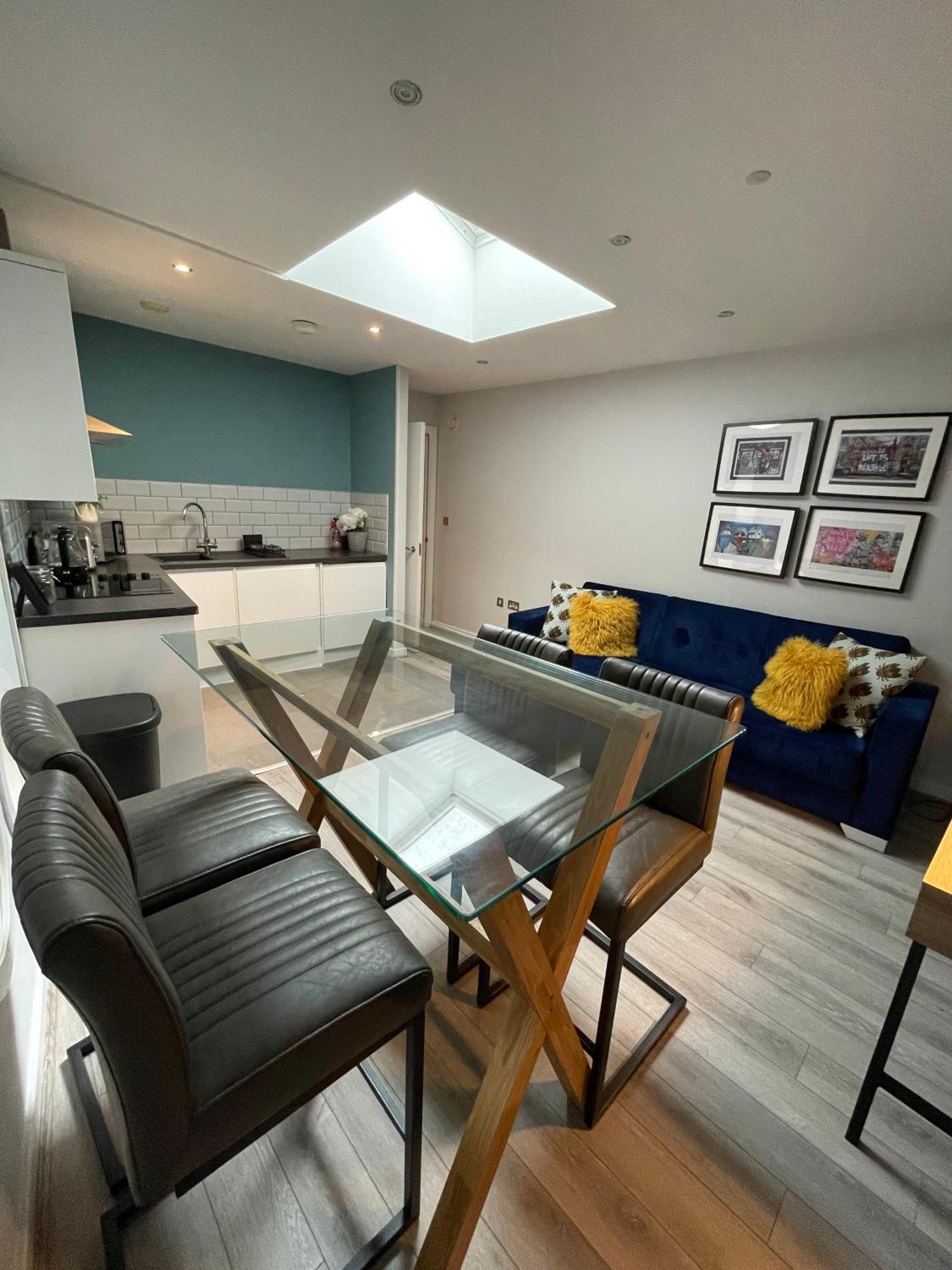 Align Lux Apartments, Liverpool City Centre 外观 照片
